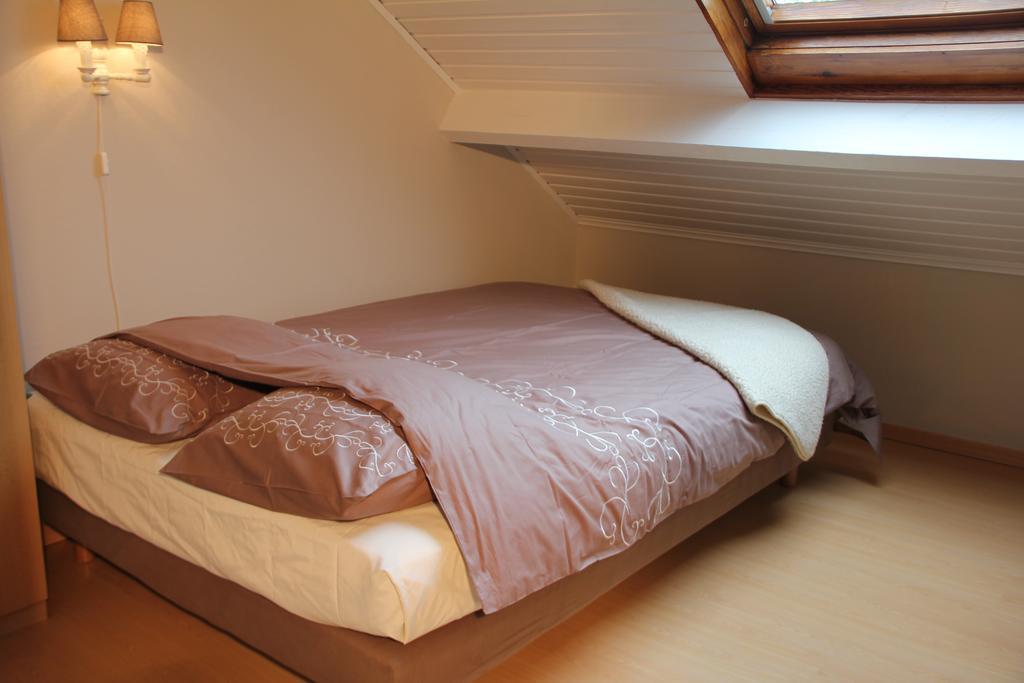 B&B Huize Bex NeerNeerpelt Camera foto
