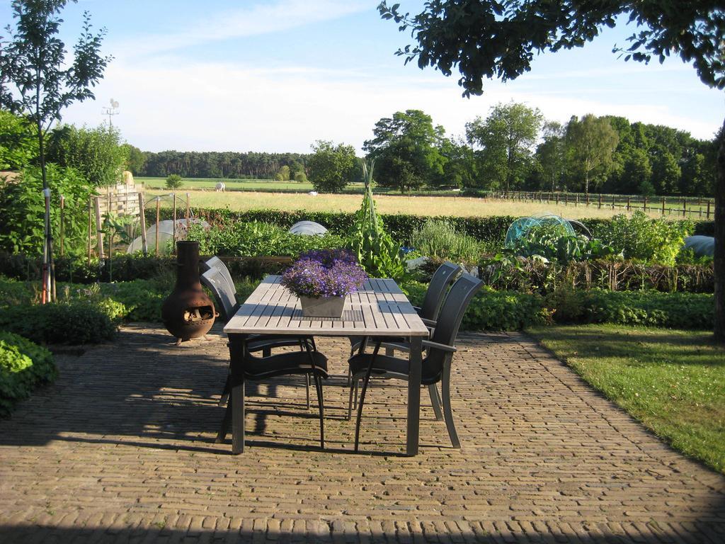 B&B Huize Bex NeerNeerpelt Esterno foto