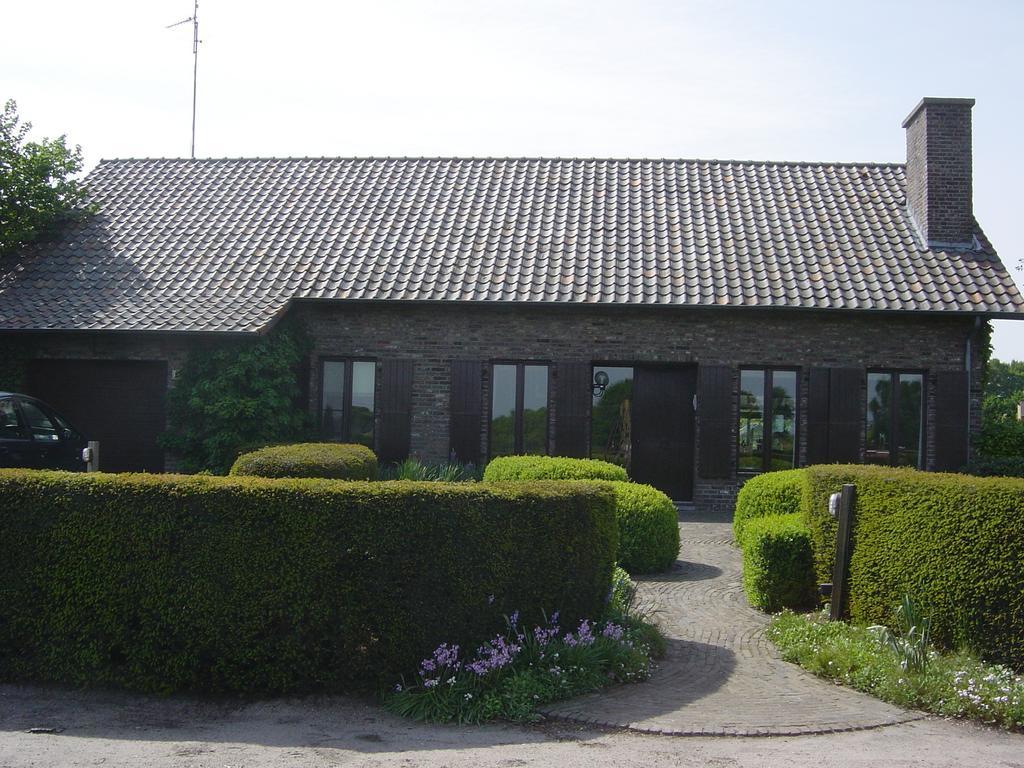B&B Huize Bex NeerNeerpelt Esterno foto